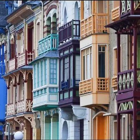 La Maison De Laure *